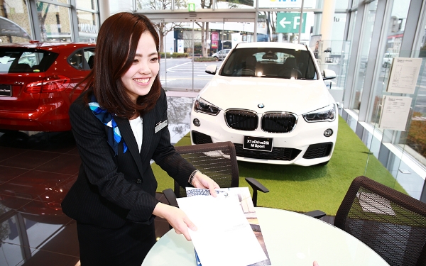 Case Studies Story01 Murauchi Bmw 株式会社村内会社センター様 導入事例 会社制服 ユニフォーム 製造 販売メーカーのカーシーカシマ